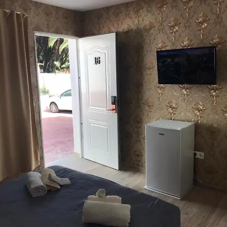 Selin Apartment *