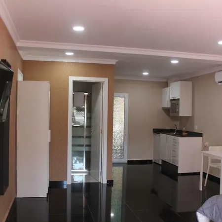 Selin Apartment *